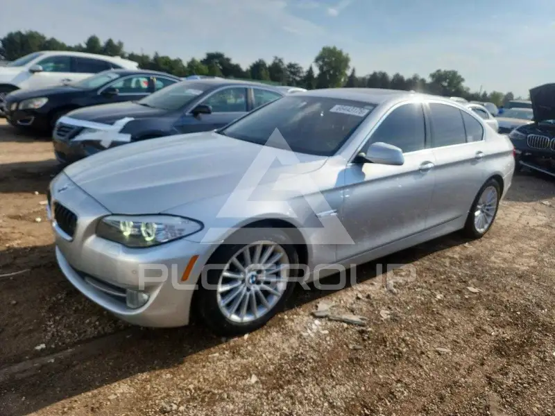 2013 BMW 535 фото