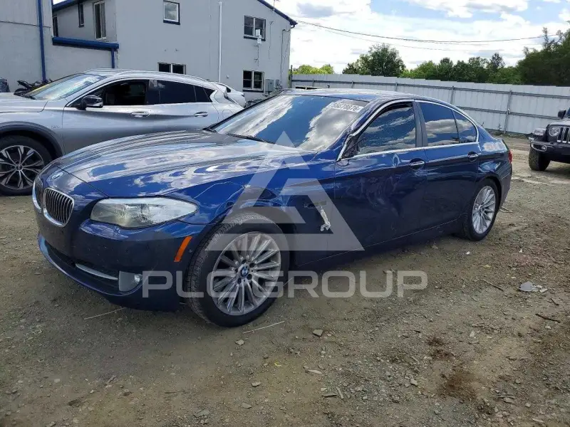 2013 BMW 535 фото