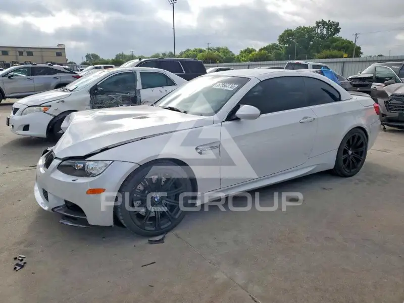 2013 BMW M3 фото