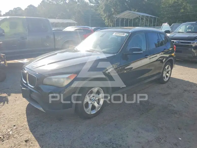 2013 BMW X1 фото