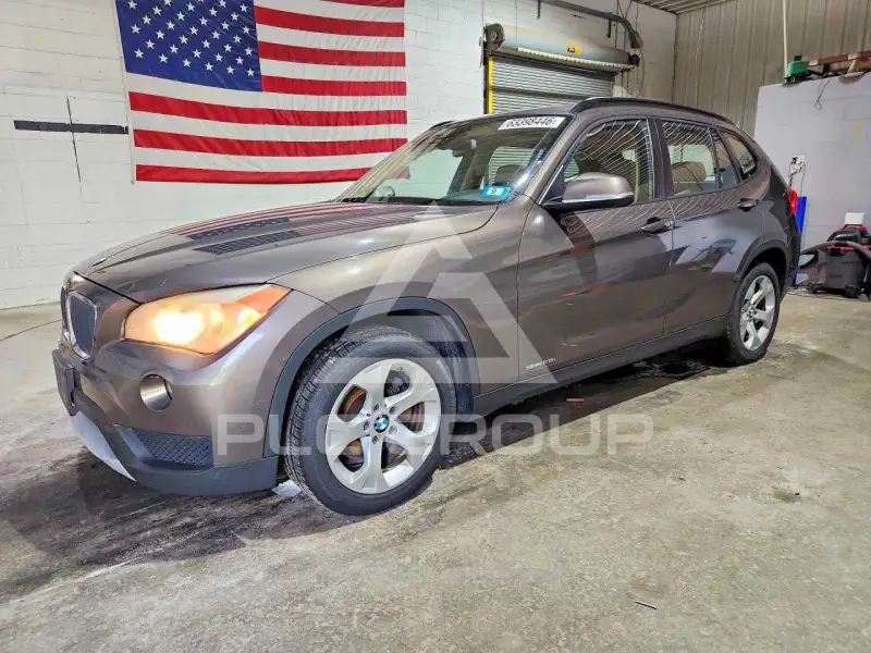 2013 BMW X1 фото
