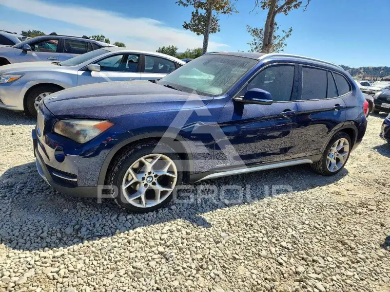 2013 BMW X1 фото