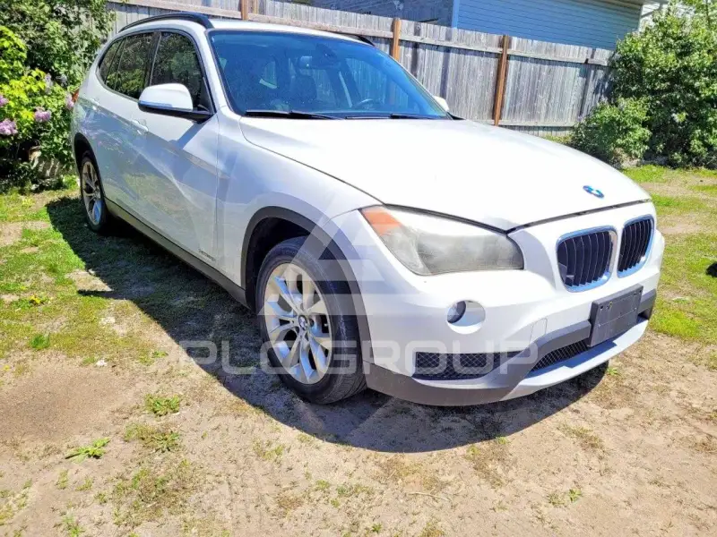 2013 BMW X1 фото