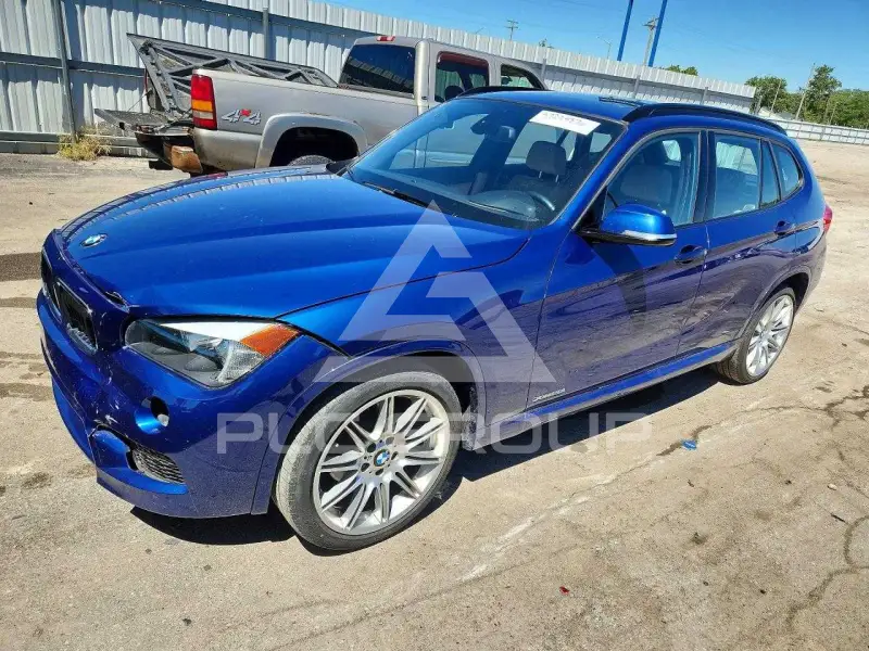 2013 BMW X1 фото