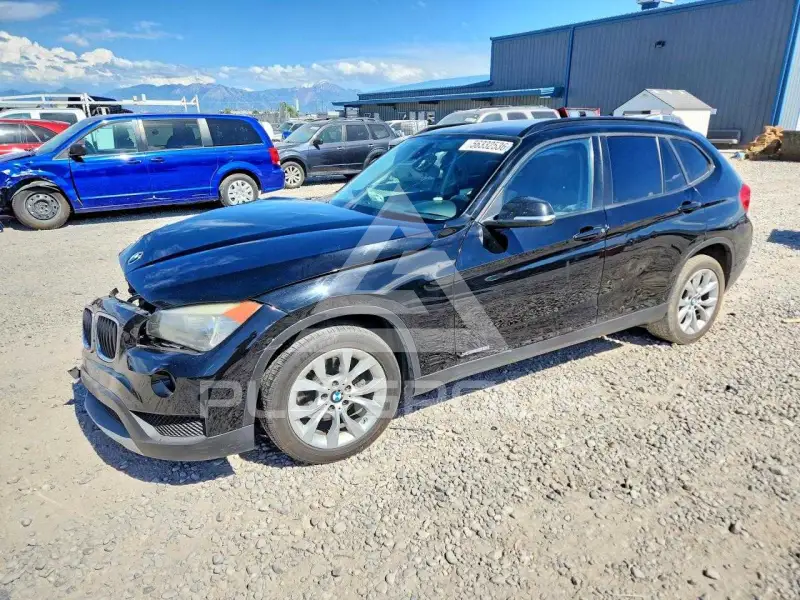 2013 BMW X1 фото