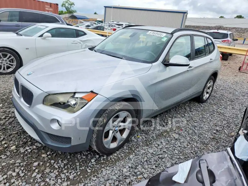 2013 BMW X1 фото