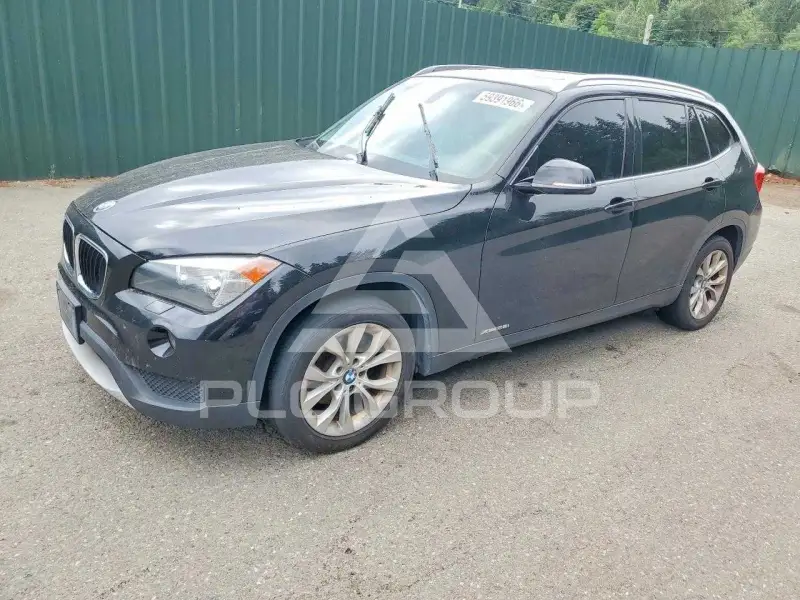 2013 BMW X1 фото