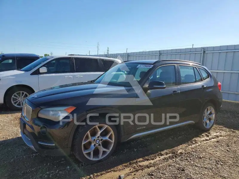 2013 BMW X1 фото