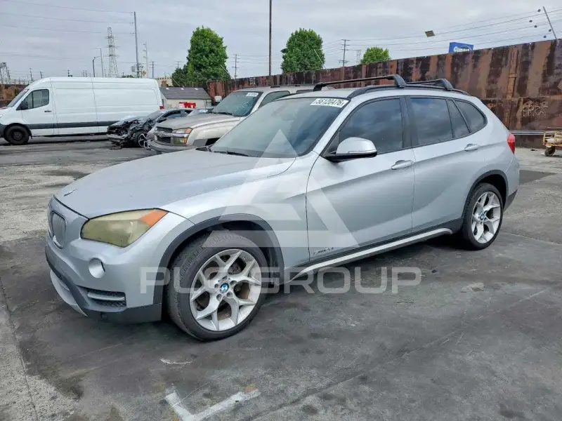 2013 BMW X1 фото