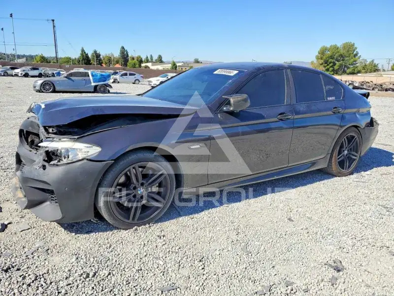 2013 BMW 550 photo