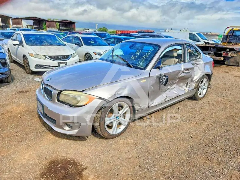 2013 BMW 128 фото
