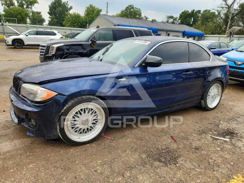 2013 BMW 128 фото