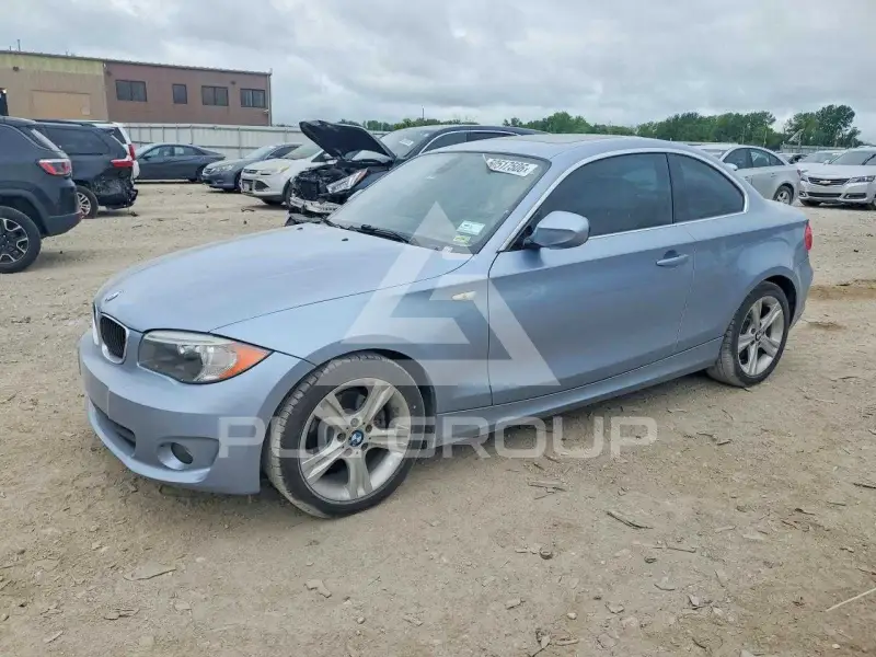 2013 BMW 128 фото