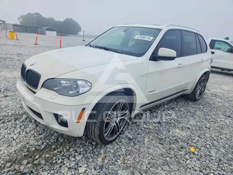 2013 BMW X5 фото