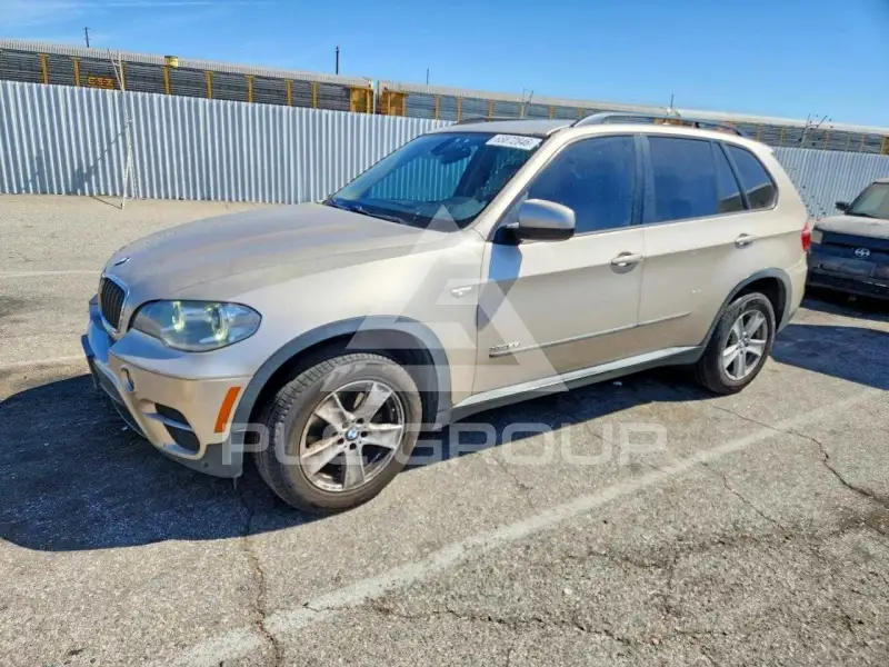 2013 BMW X5 фото