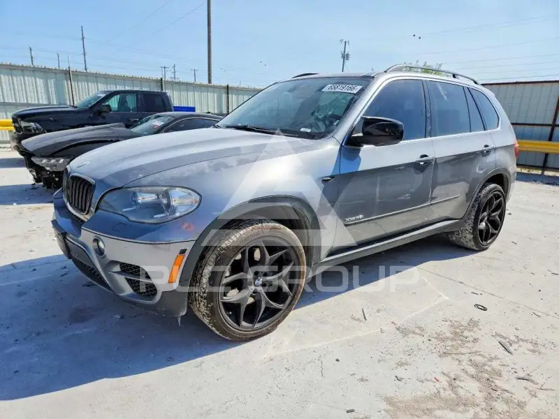 2013 BMW X5 фото