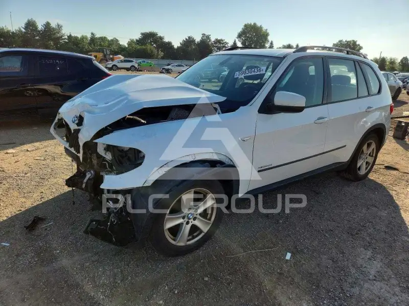 2013 BMW X5 фото