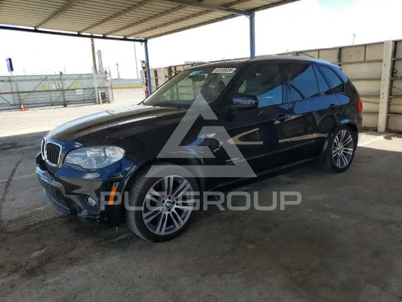 2013 BMW X5 фото