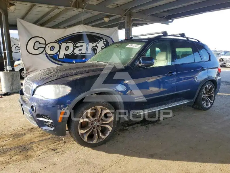 2013 BMW X5 фото