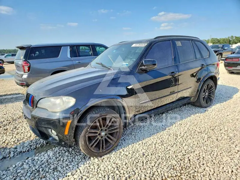 2013 BMW X5 фото