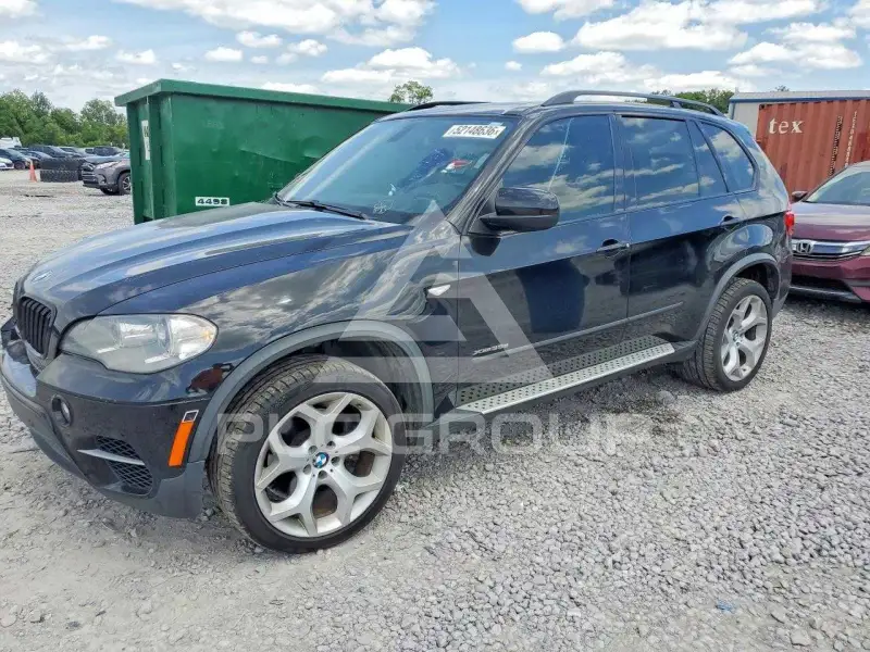 2013 BMW X5 фото