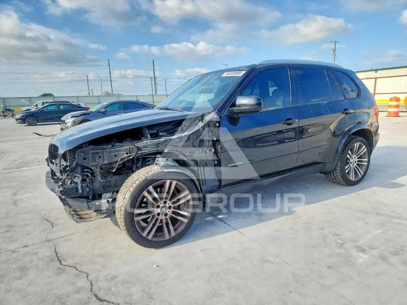 2013 BMW X5 фото