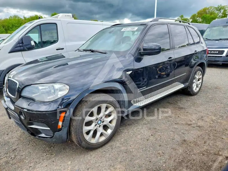 2013 BMW X5 фото