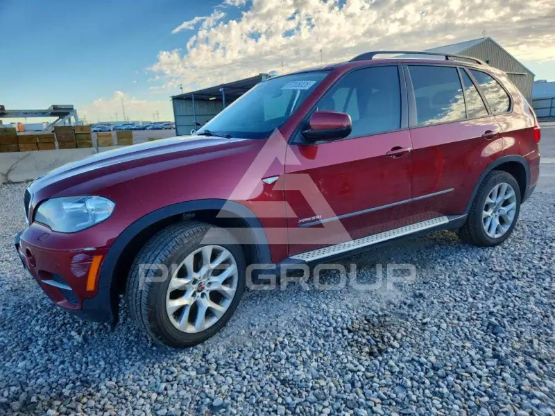 2013 BMW X5 фото