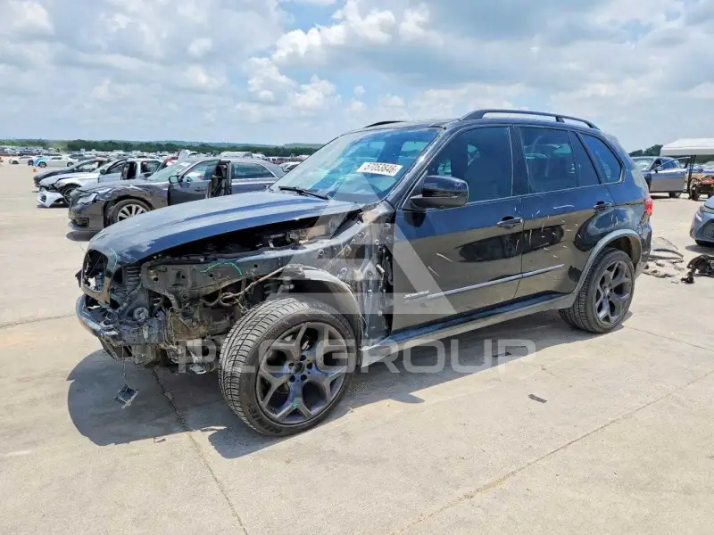 2013 BMW X5 фото