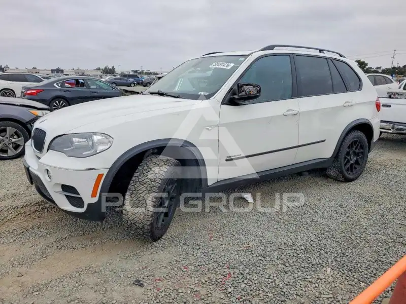 2013 BMW X5 фото