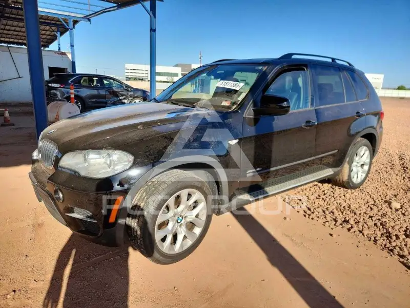 2013 BMW X5 фото