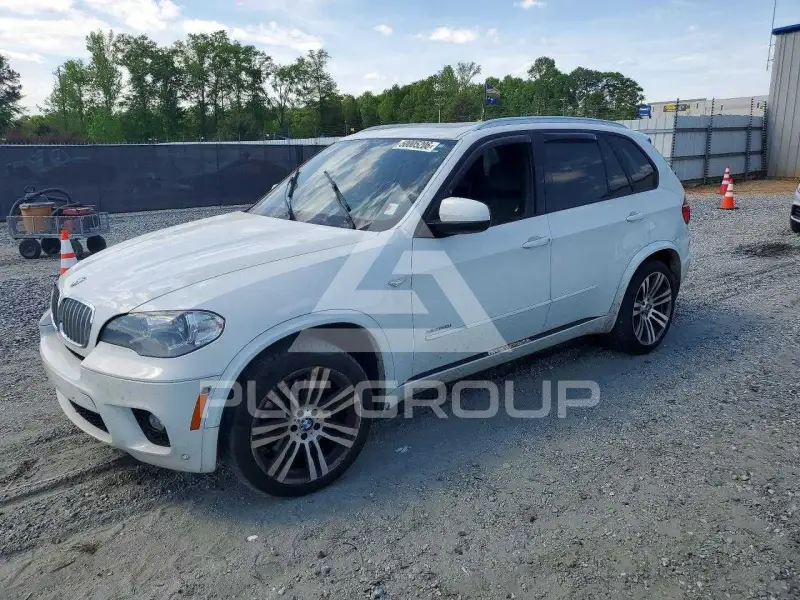 2013 BMW X5 фото
