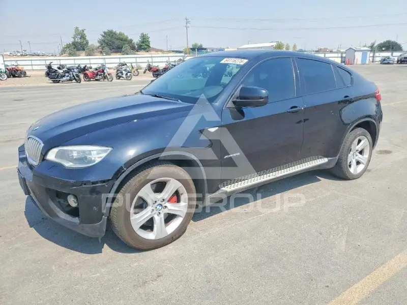 2013 BMW X6 фото