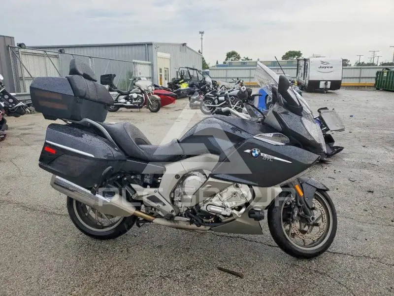 2013 BMW K1600 фото
