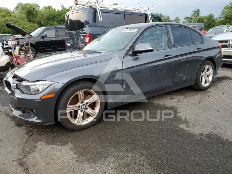 2013 BMW 328 фото