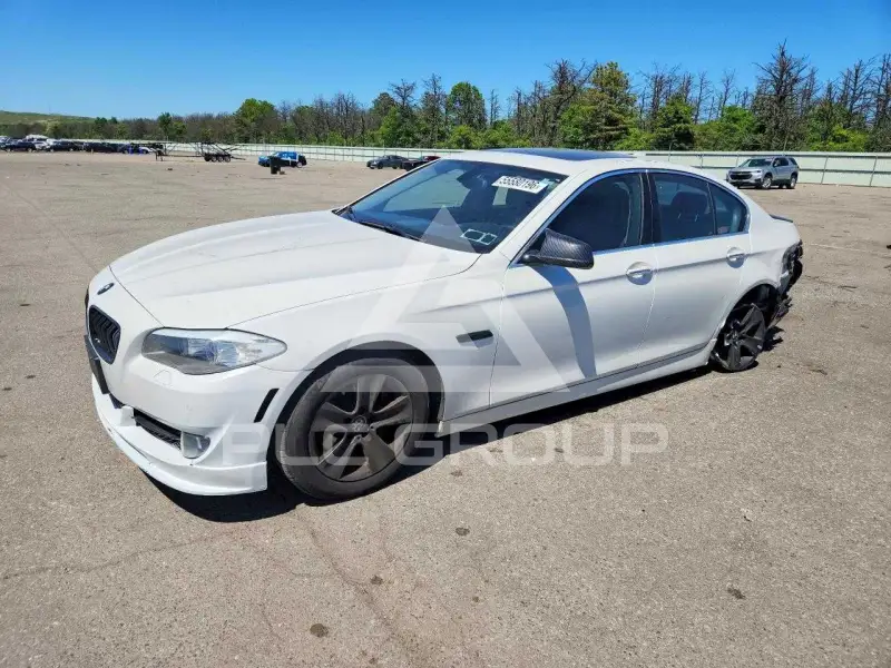 2013 BMW 528 фото