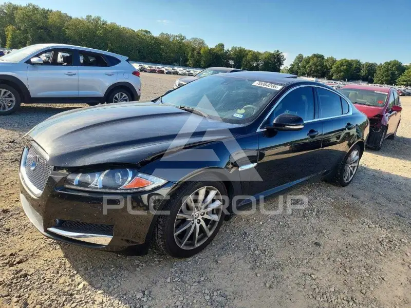 2013 Jaguar XF фото