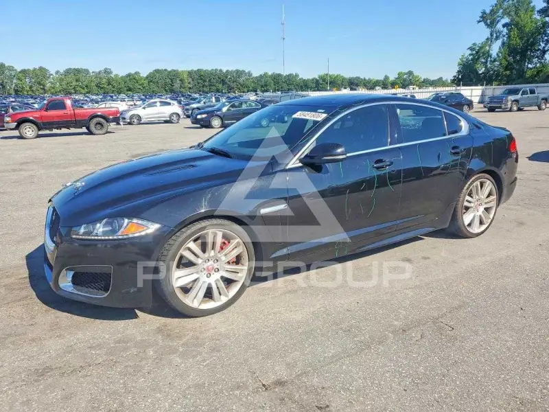 2013 Jaguar XF фото