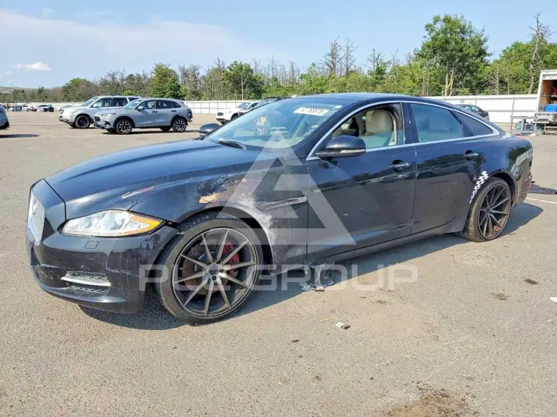 2013 Jaguar XJ фото