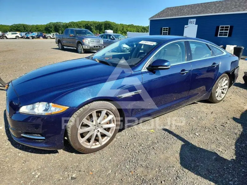 2013 Jaguar XJ фото