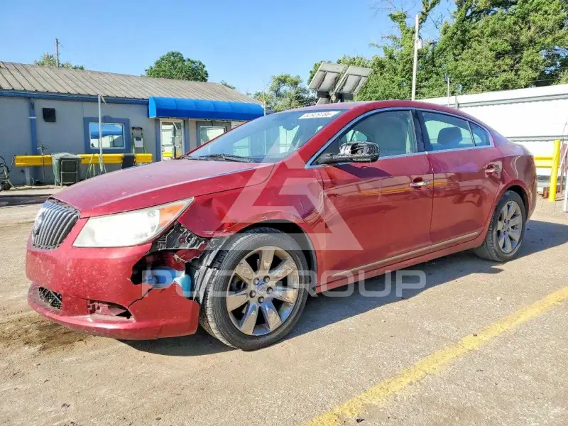 2013 Buick LACROSSE photo