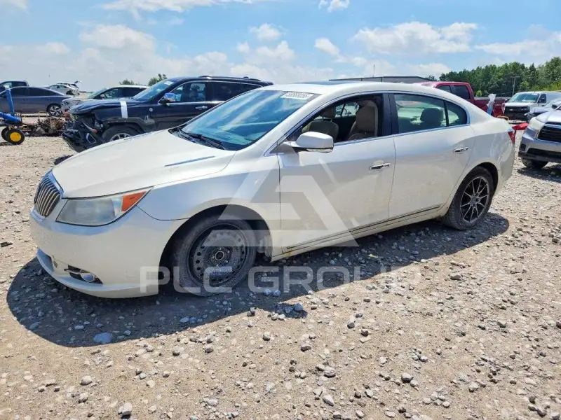 2013 Buick LACROSSE photo