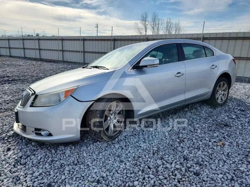 2013 Buick LACROSSE photo