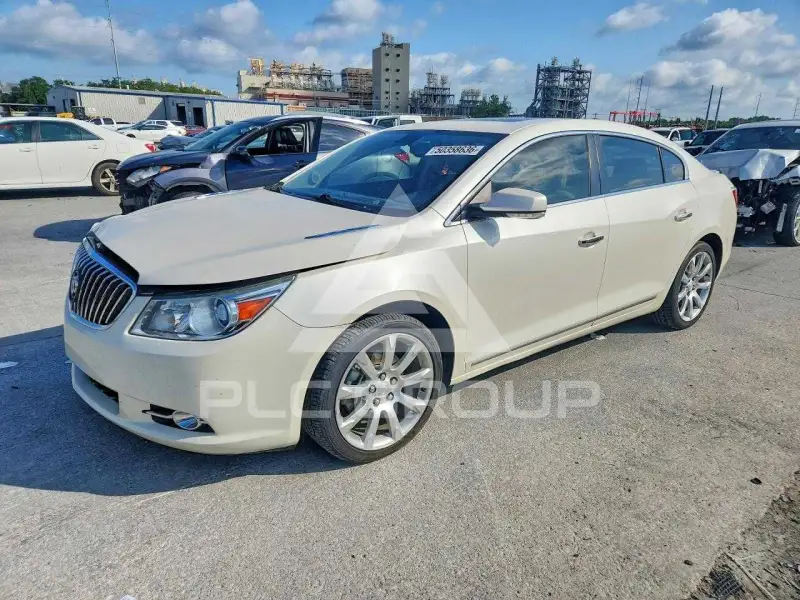 2013 Buick LACROSSE photo