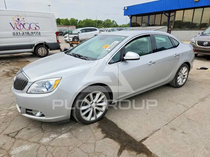 2013 Buick VERANO photo