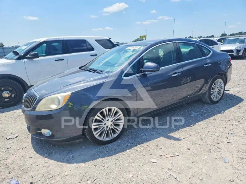 2013 Buick VERANO photo