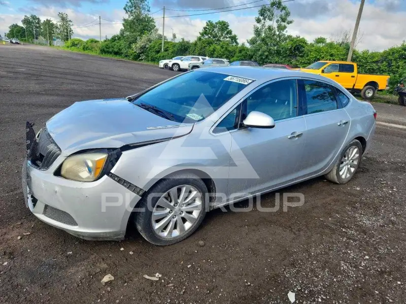 2013 Buick VERANO photo