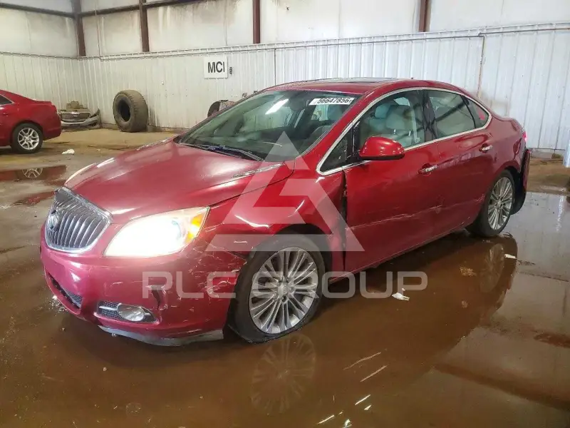 2013 Buick VERANO photo