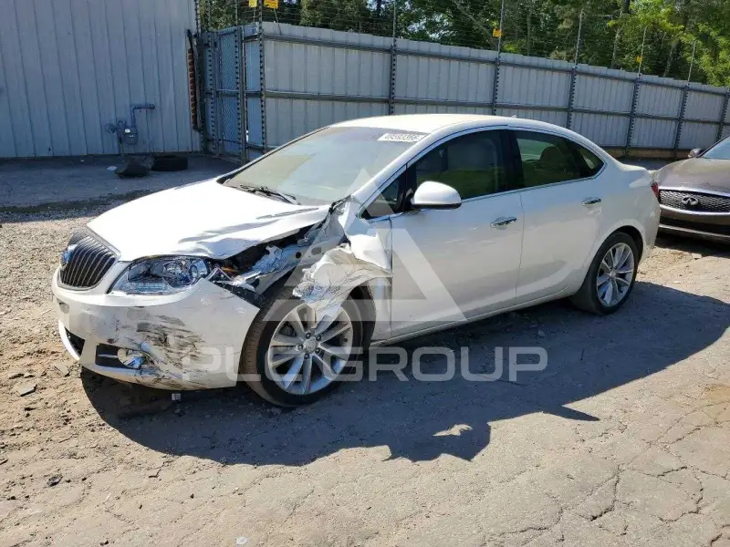 2013 Buick VERANO photo