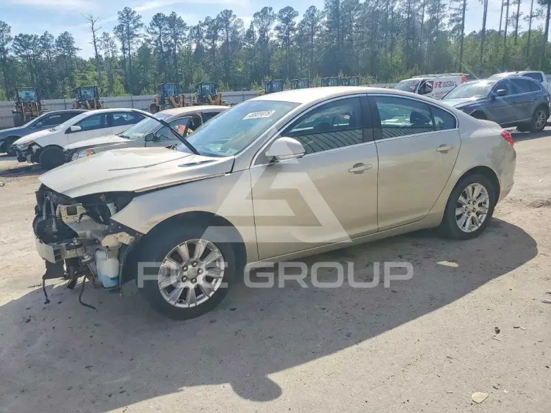 2013 Buick REGAL фото